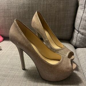 Jessica Simpson platform heels